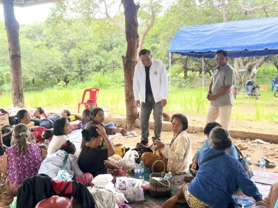 วันที่ 25 กรกฎาคม 2568 คณะผู้บริหาร หัวหน้าส่วนราชการ พนักงานส่วนตำบล และพนักงานจ้างองค์การบริหารส่วนตำบลโพนงาม ลงพื้นที่อำนวยความสะดวกและให้กำลังใจผู้อพยพจากเหตุปะทะบริเวณชายแดนไทย-กัมพูชา