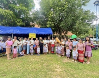 วันที่ 1 กันยายน 2568 คณะผู้บริหาร หัวหน้าส่วนราชการ พนักงานส่วนตำบล พนักงานจ้าง และคณะครูผู้ดูแลเด็กจากศูนย์พัฒนาเด็กเล็กบ้านหนองแสง สังกัดองค์การบริหารส่วนตำบลโพนงาม ร่วมงานประเพณีท้องถิ่น ทำบุญสังฆทาน ณ วัดหนองแสง หมู่ 7